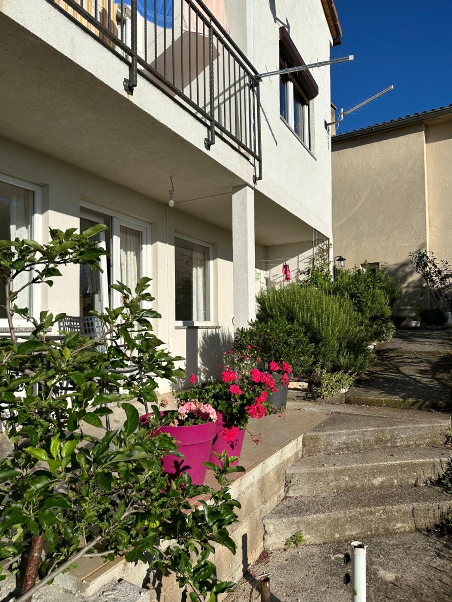 Beba - Penzión pre hostí 3*